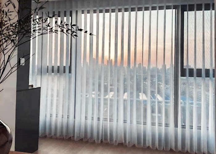 illusion shade cover - 700x500